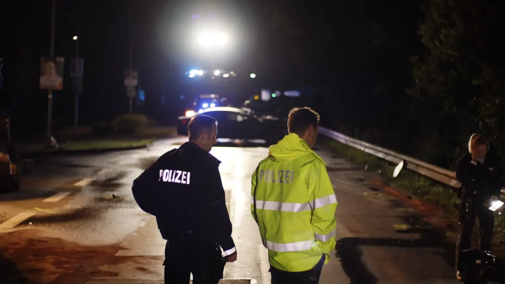 Key Witness Questions at the Scene of a Car Accident Image 2